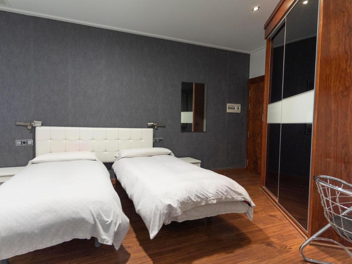 Hotel Lluna Alzira Εξωτερικό φωτογραφία