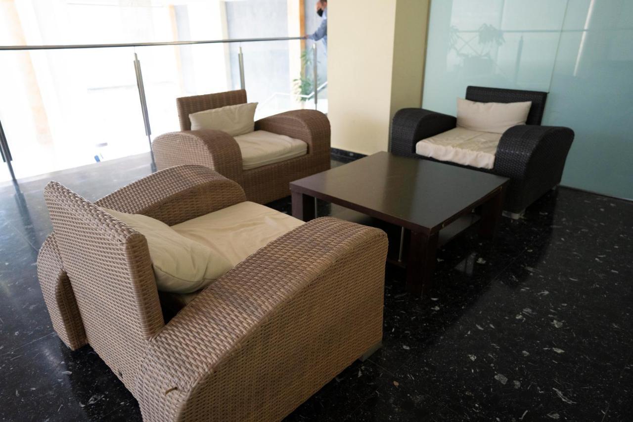 Hotel Lluna Alzira Εξωτερικό φωτογραφία
