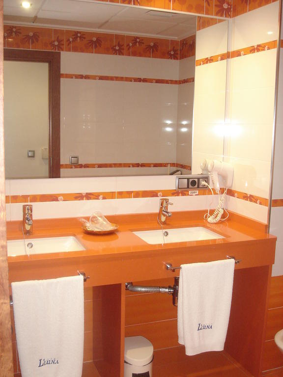 Hotel Lluna Alzira Δωμάτιο φωτογραφία