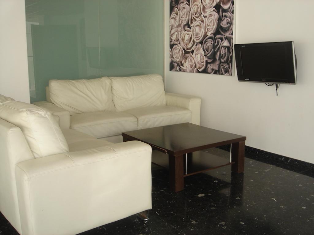 Hotel Lluna Alzira Εξωτερικό φωτογραφία